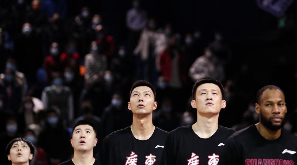 讲述一名心理学家在一场斗智斗勇的战役中与一名危险的年青天才进行交往 - 她不知道女孩具有的超天然气力，或她的生命处于均衡状况。心理学家吉米，负责医治一个危险的小天才，却不知她具有超天然气力，但生命却危在朝夕……
